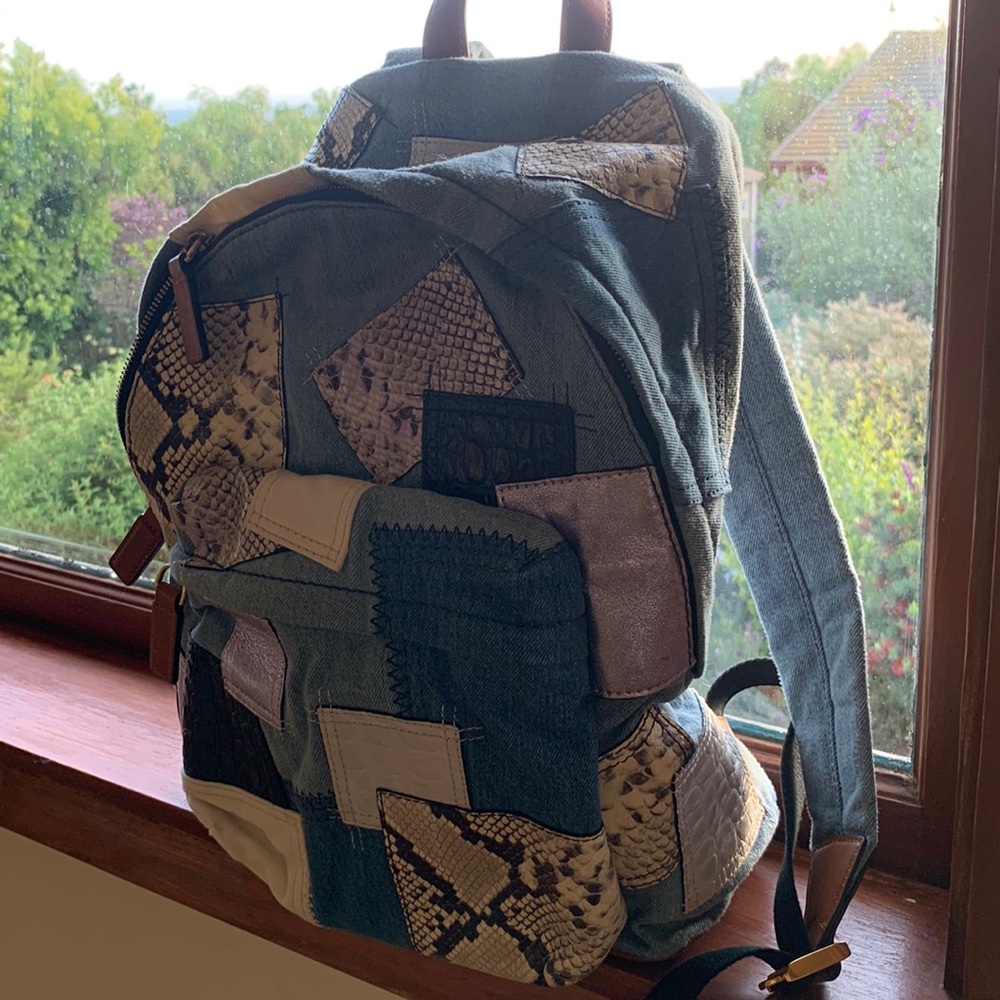 Gently used denim Marc Jacobs backpack with duster! Beautiful!
